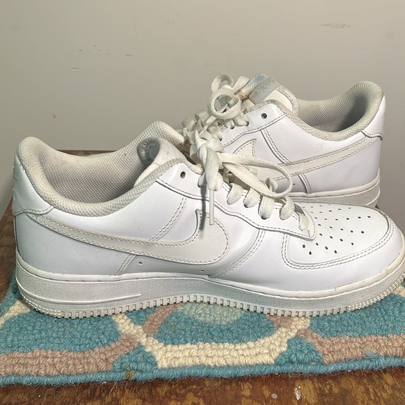 Nike Air Force 1 - Picture 6 of 8